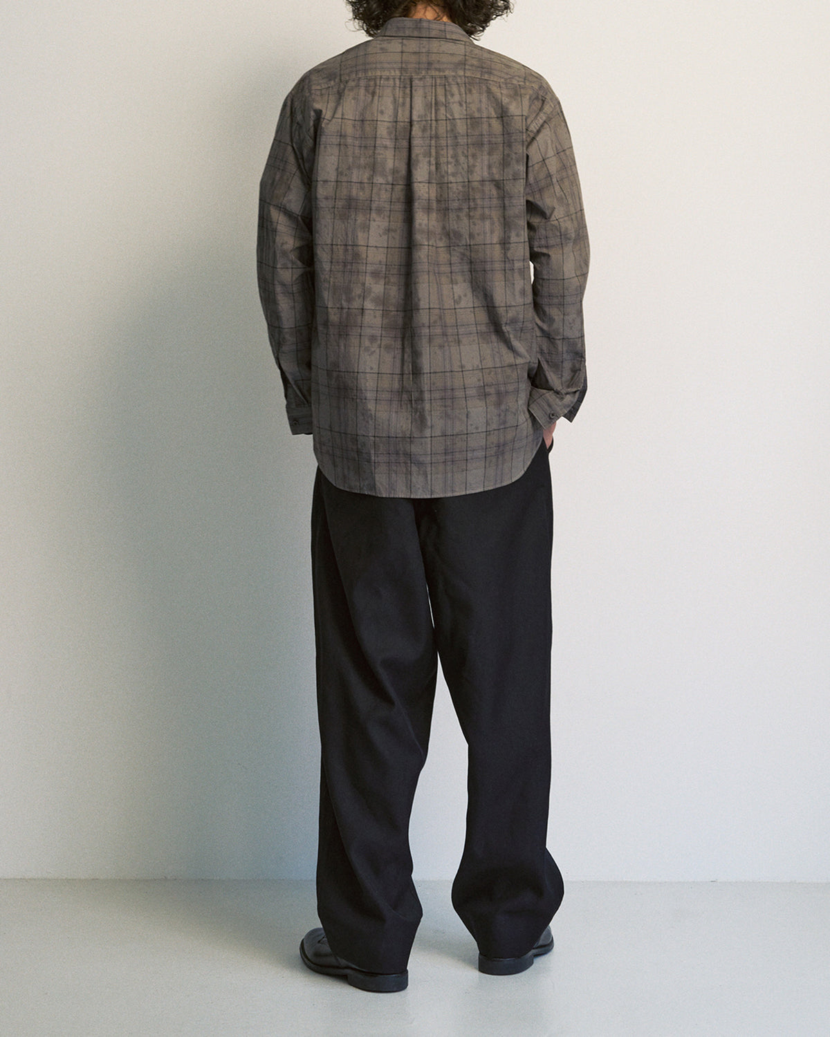 REGULAR COLLAR SHIRT / SMOKED CHECK